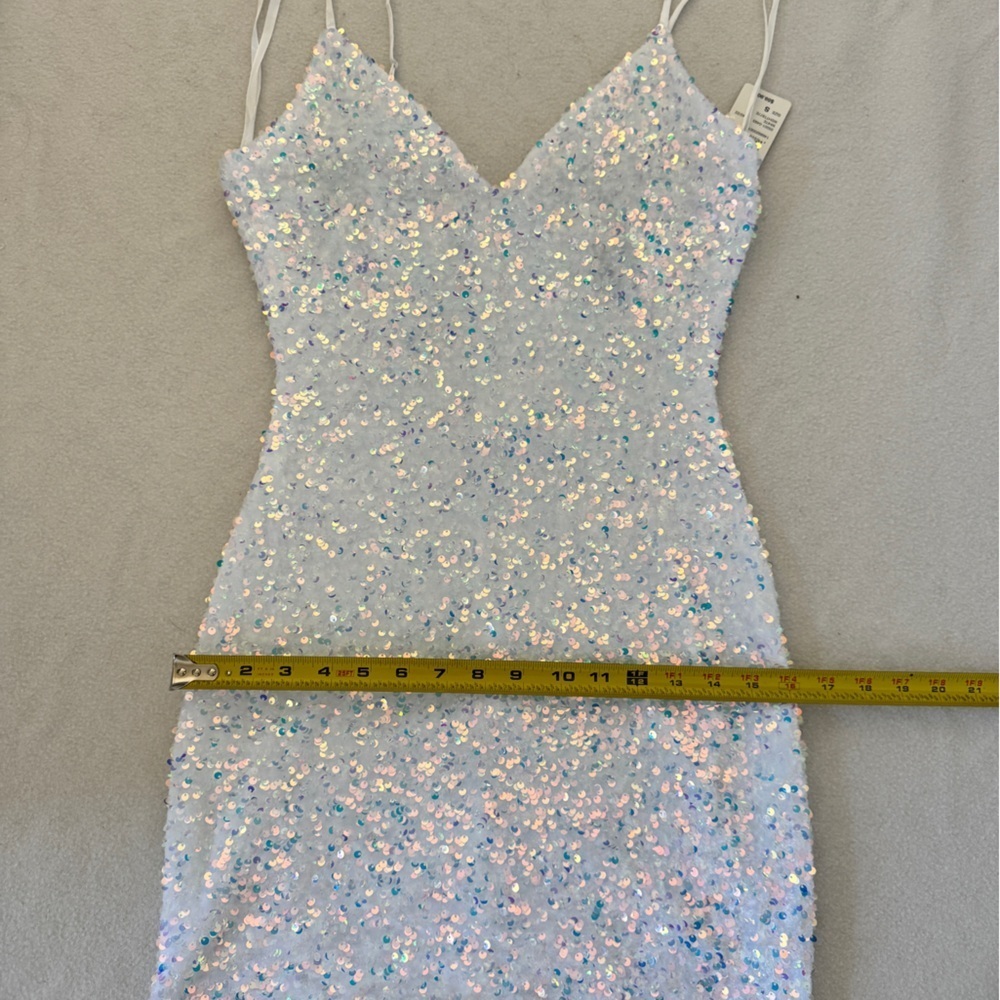 NWT Windsor Kathy Iridescent Sequin Mini Dress S - Picture 9 of 13